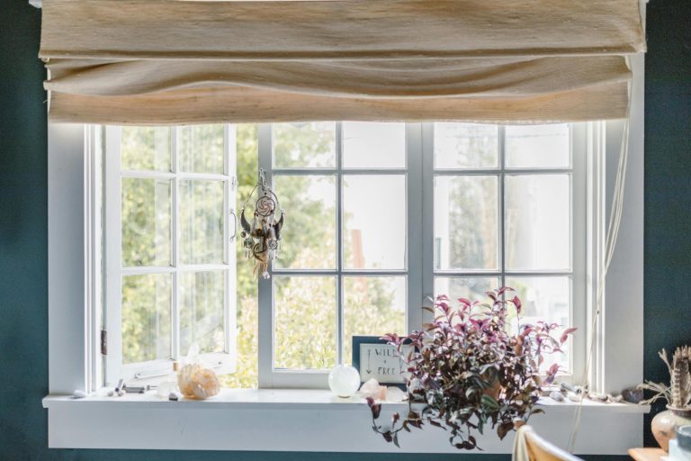 Declutter Without the Stress: 10 Practical Tips to Simplify Your Home One Step at a Time